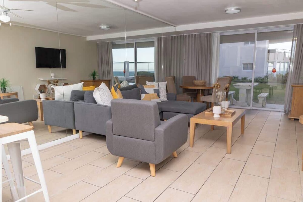 Holiday Apartment Lagoon Beach