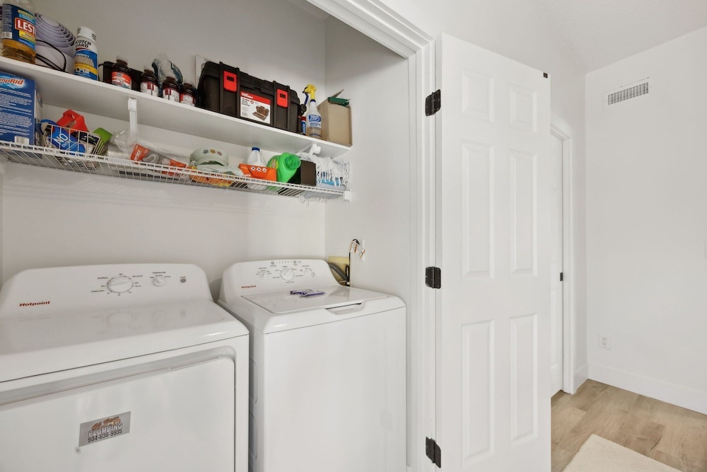 322 S. 5th Street Unit A 3 Bedroom Townhouse