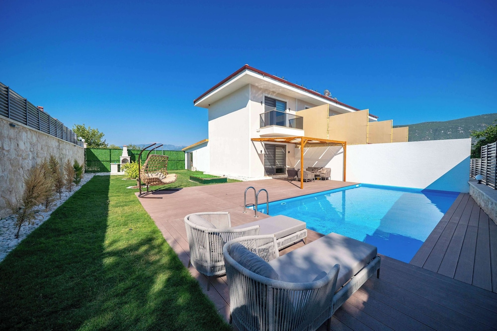 Kas Pera Villas