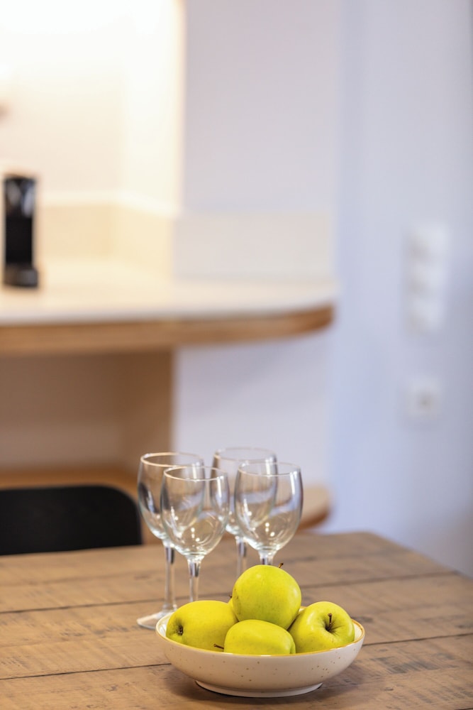 stylish apt up to 4 in Rethymno