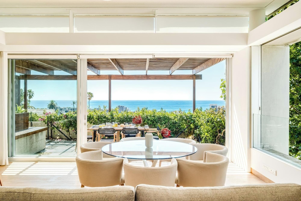 Opulent Spacious Fresnaye Sea View Leonotis Villa