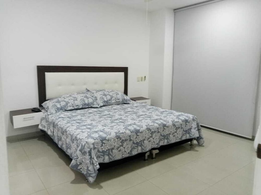1ME2 Apartamento en Morros Frente al Mar view 5