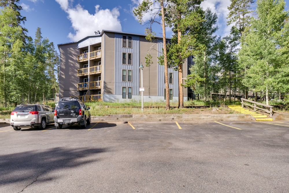 Summit County Vacations - Silverthorne Condo w/ Community Pool Hot Tub! - Property Image 15