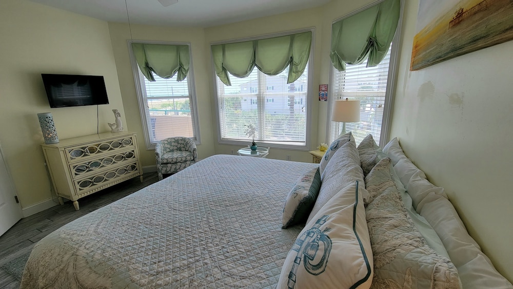 Desoto Beach Club 2 Tybee Vacation Rentals