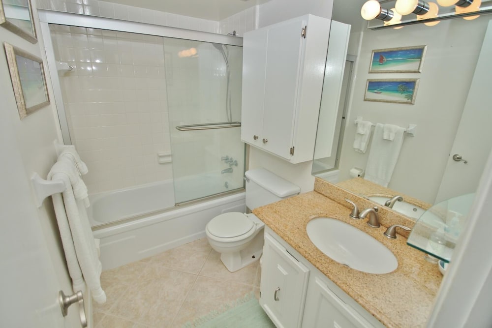 Sea Coast Condominium 518