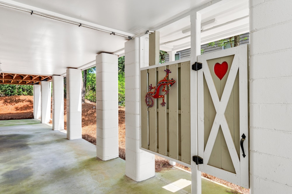 Lachicotte Vacation Rentals
