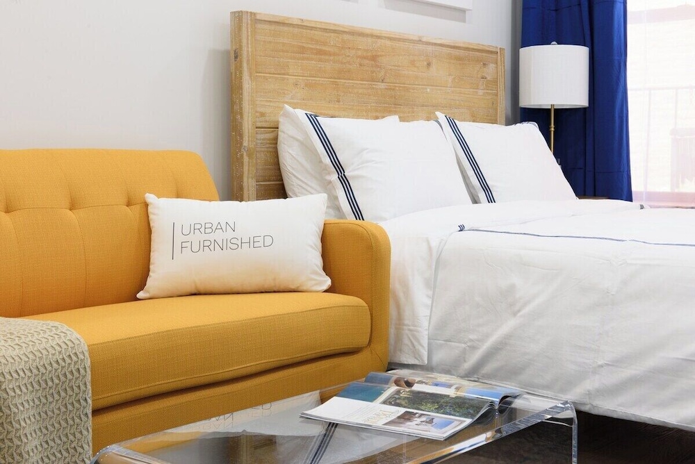 1597 New York Apt