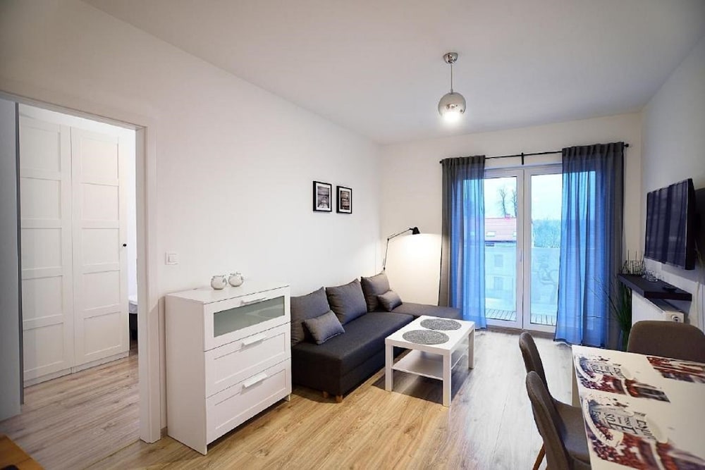 Apartments on Wróblewskiego 21 view 3