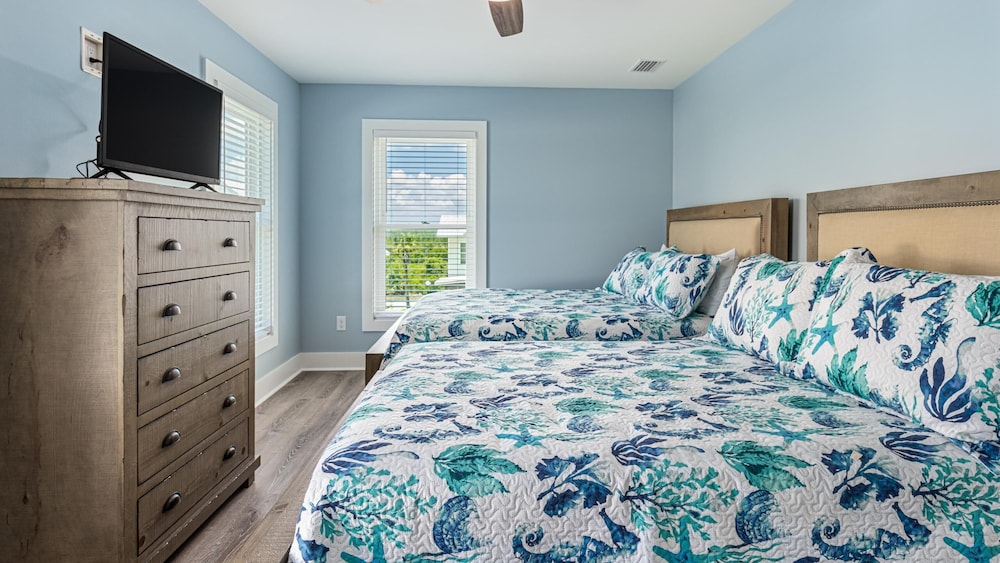 Dreezy's Hideaway by Southern Vacation Rentals