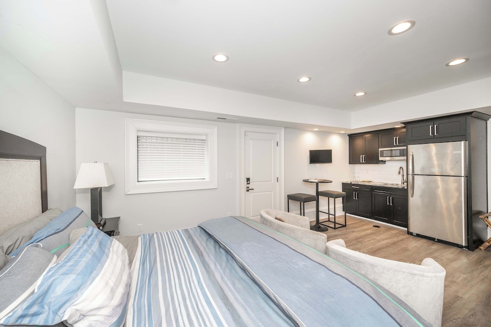 Mt. Adams Nest Studio for 2