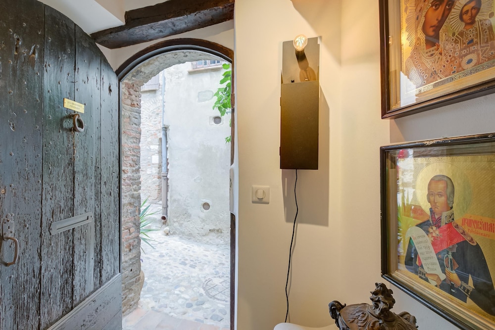 Maison Sans Delai in Cagnes sur Mer