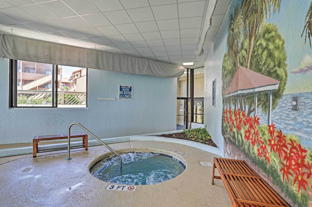 Walk to Myrtle Beach: Condo w/ Views & Pool Access