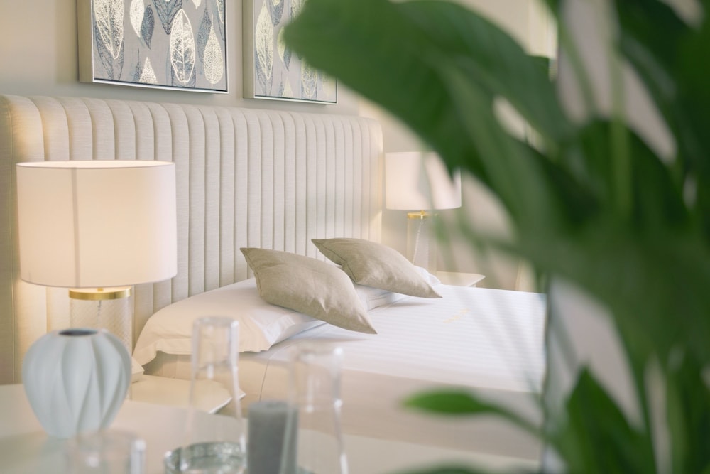 Villa Angela - Italian Homing