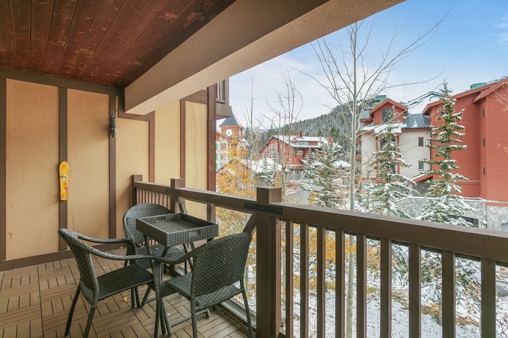 1311A - Two Bedroom Deluxe Eagle Springs West 2 Condo