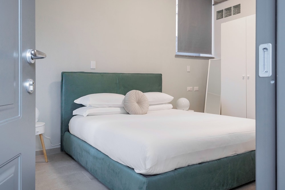 Basco Guest House