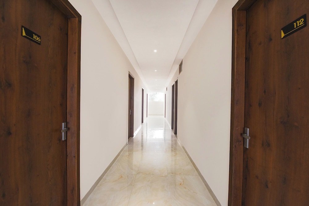 Fabhotel Kings 3 Farm