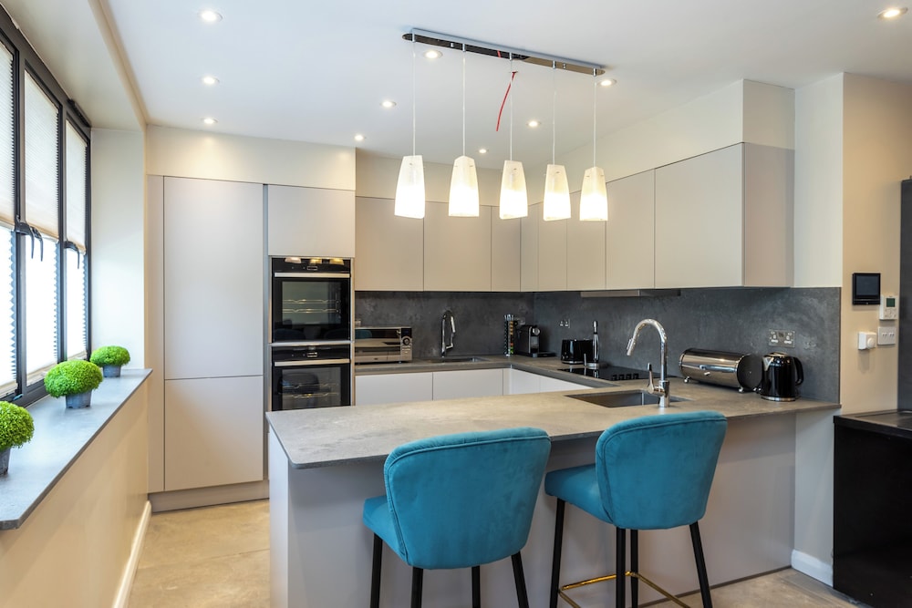 Remarkable 2-bed Apartment in London