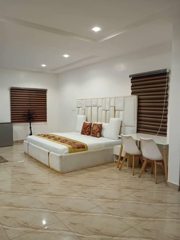 Omega Homes Guesthouse Lifecamp Abuja