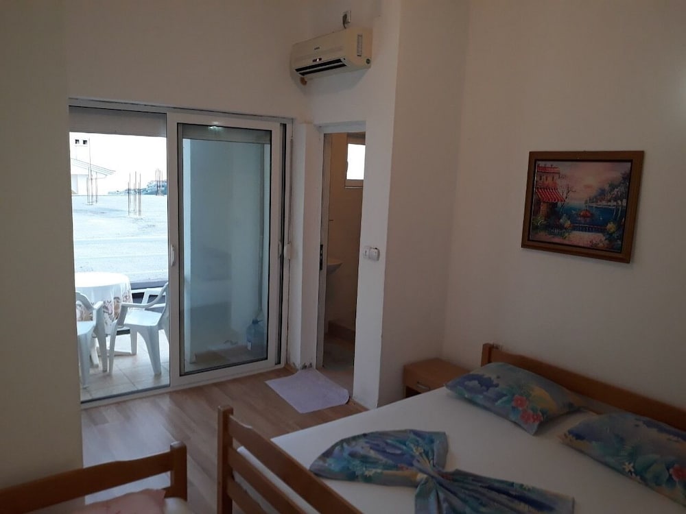 Guest House Pipo view 5