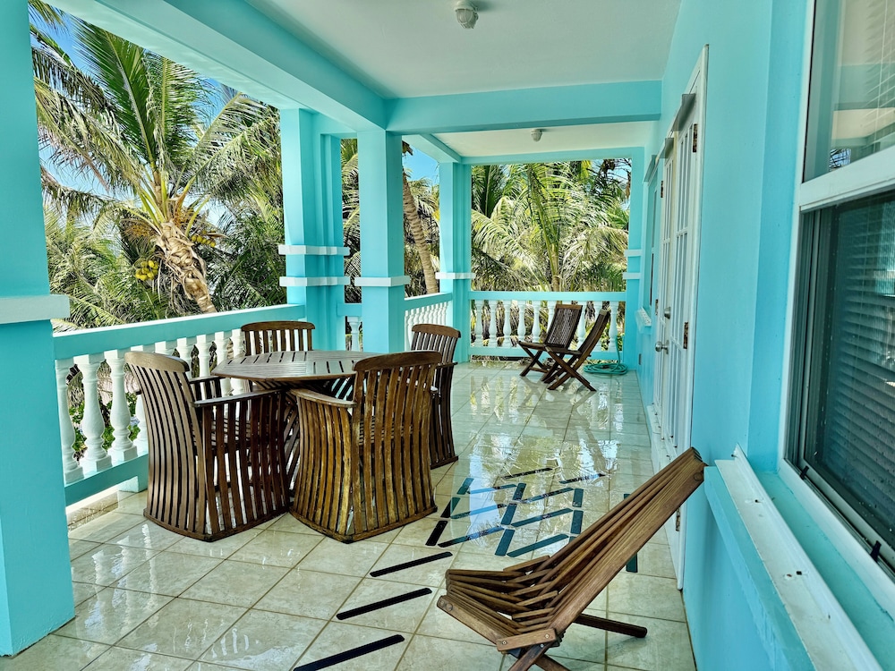 Sunset Beach Resort