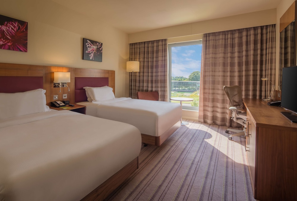 Luton Vacations - Hilton Garden Inn Luton North, United Kingdom - Property Image 46