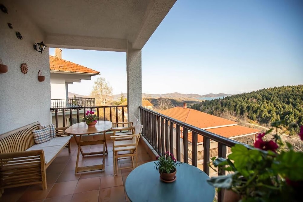 Alonia Forest House - Limni Plastira Getaway