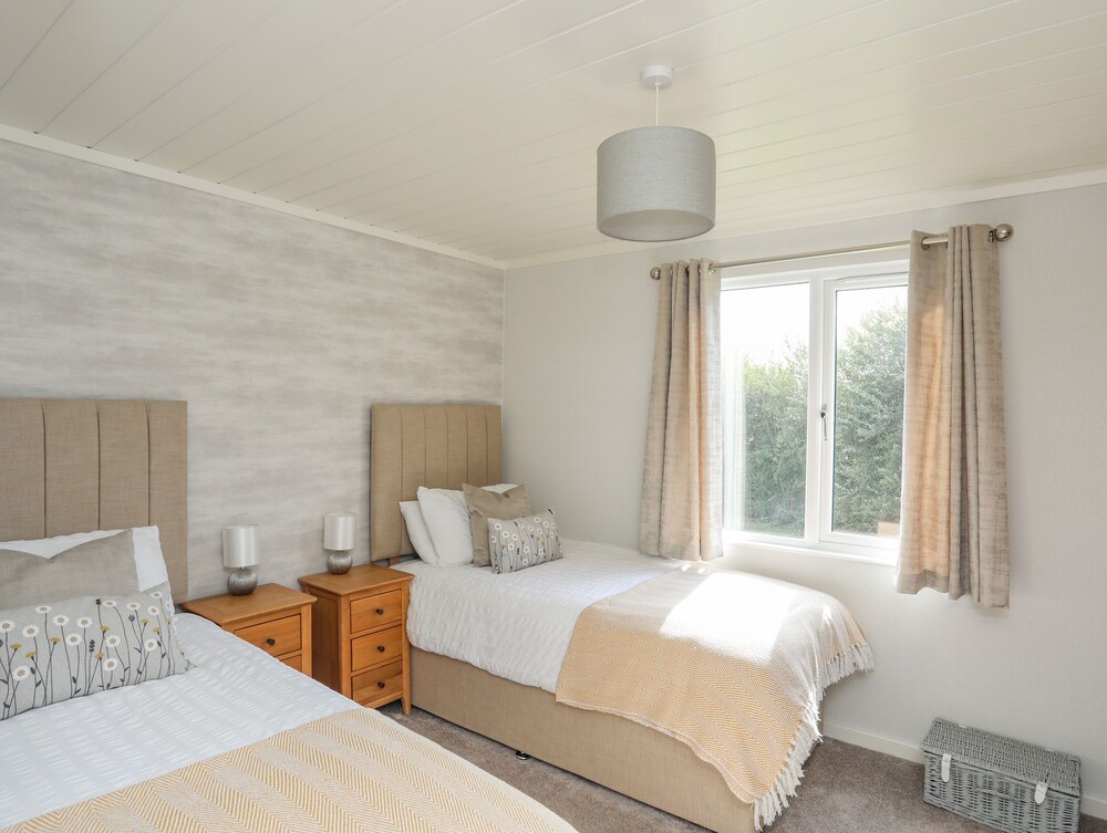 Fairview Lodge