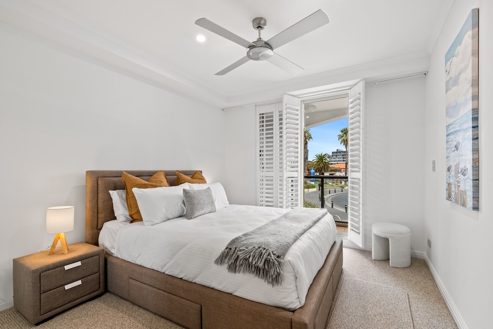 Scenic Beachside 3-bedroom With Water Views