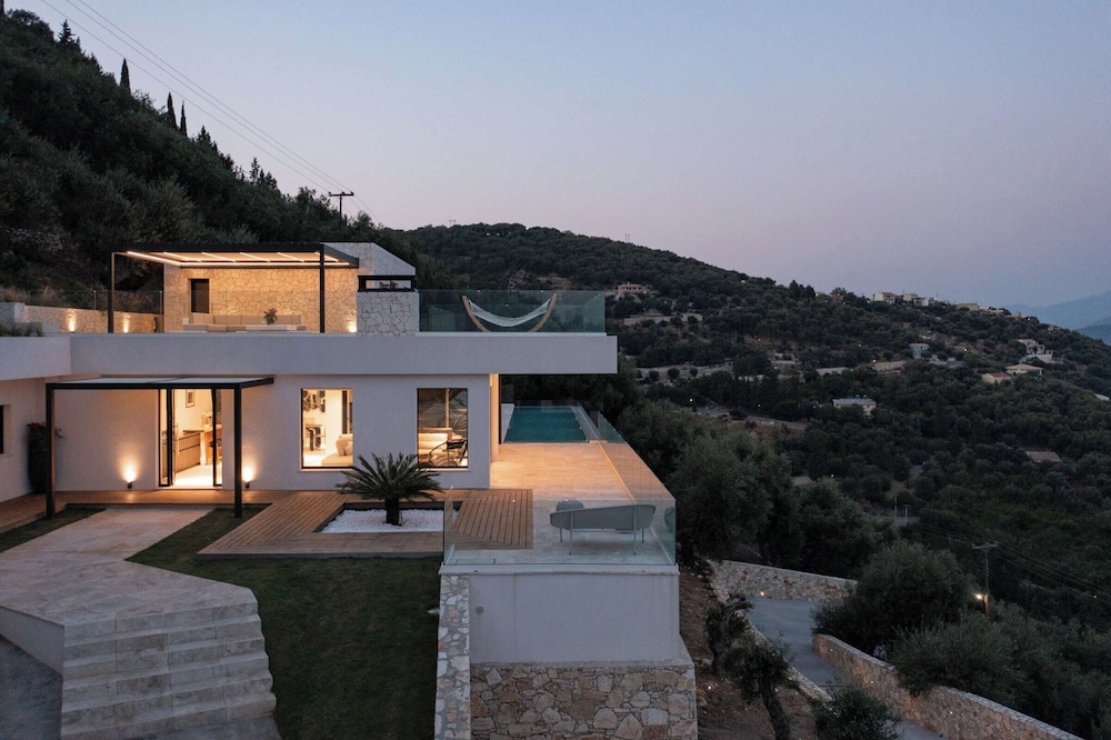 Villa Sea You by WhiteDream Villas
