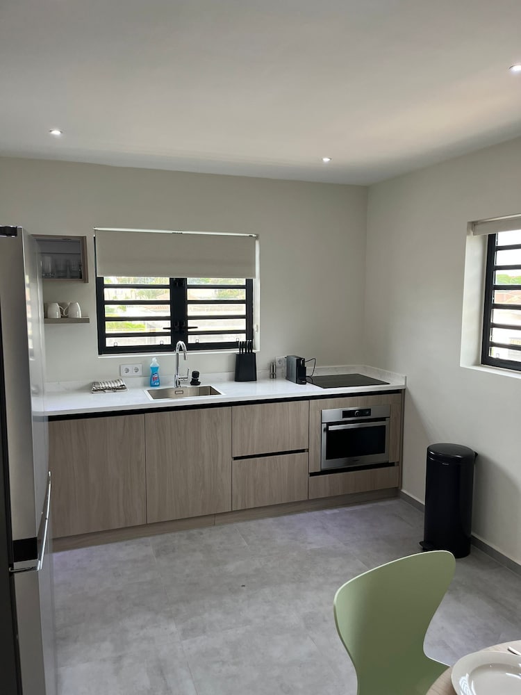 Apartment Serena, Mambo Beach