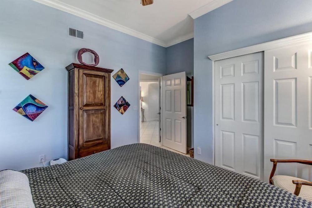 61-ocean-place view 3