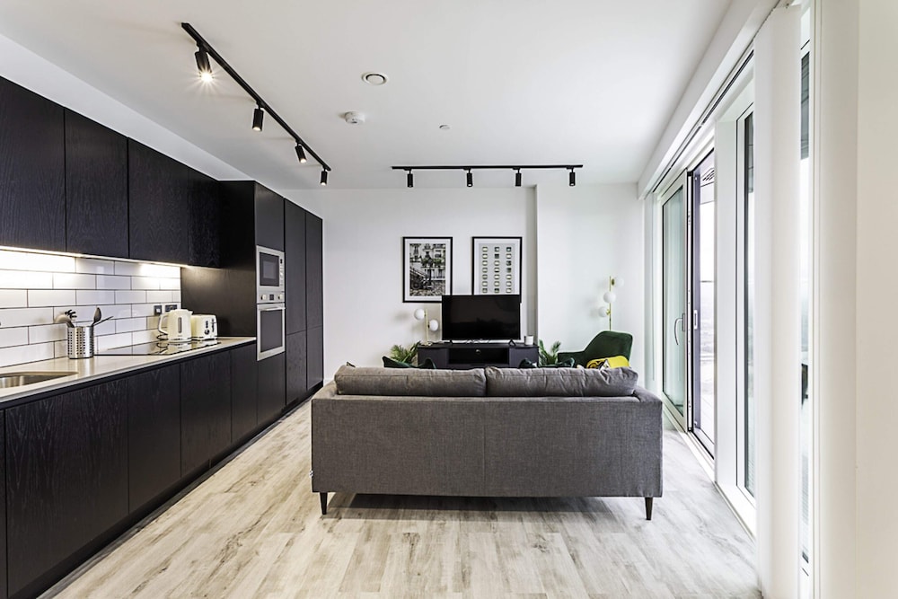 Icon Tower Flat Viii