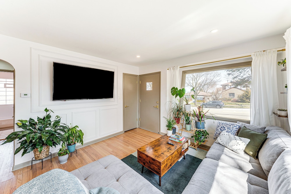 6 Mi to Summerfest Park: Home w/ Game Room!
