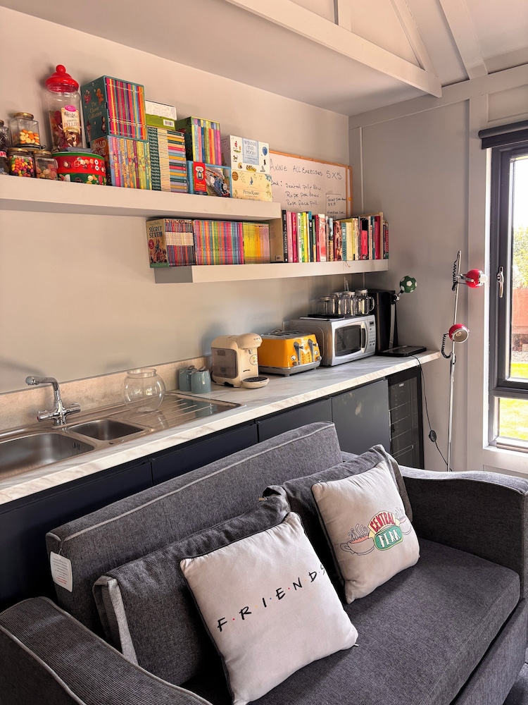 Stone Lodge B&B