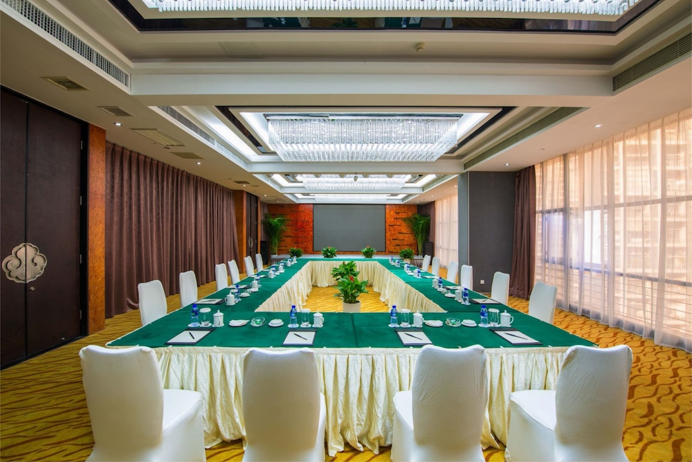 Jasmine International Hotel