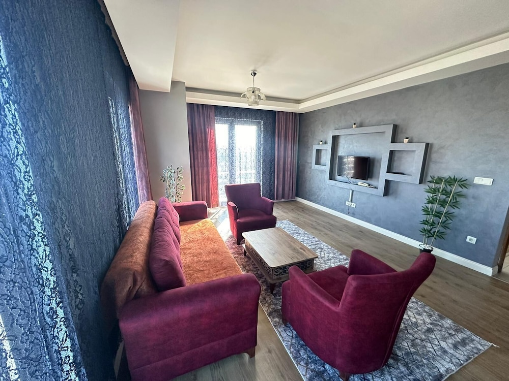 My Suites Hotel