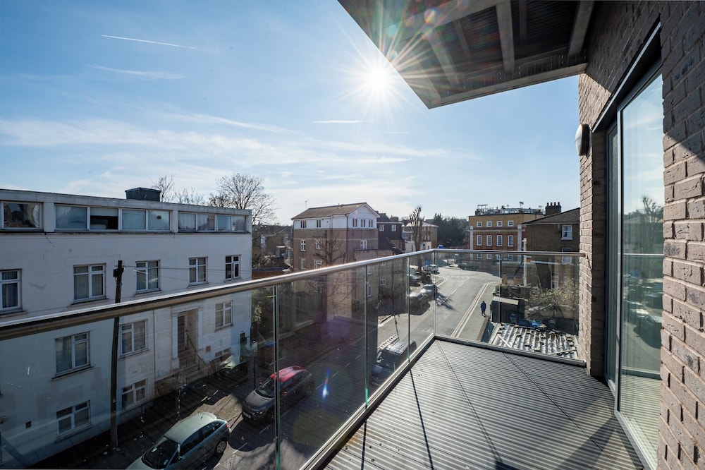 VESTO Lewisham