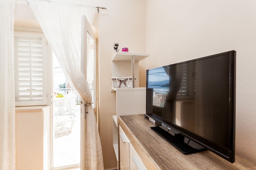 Dado - Terrace With sea View - A1 view 5