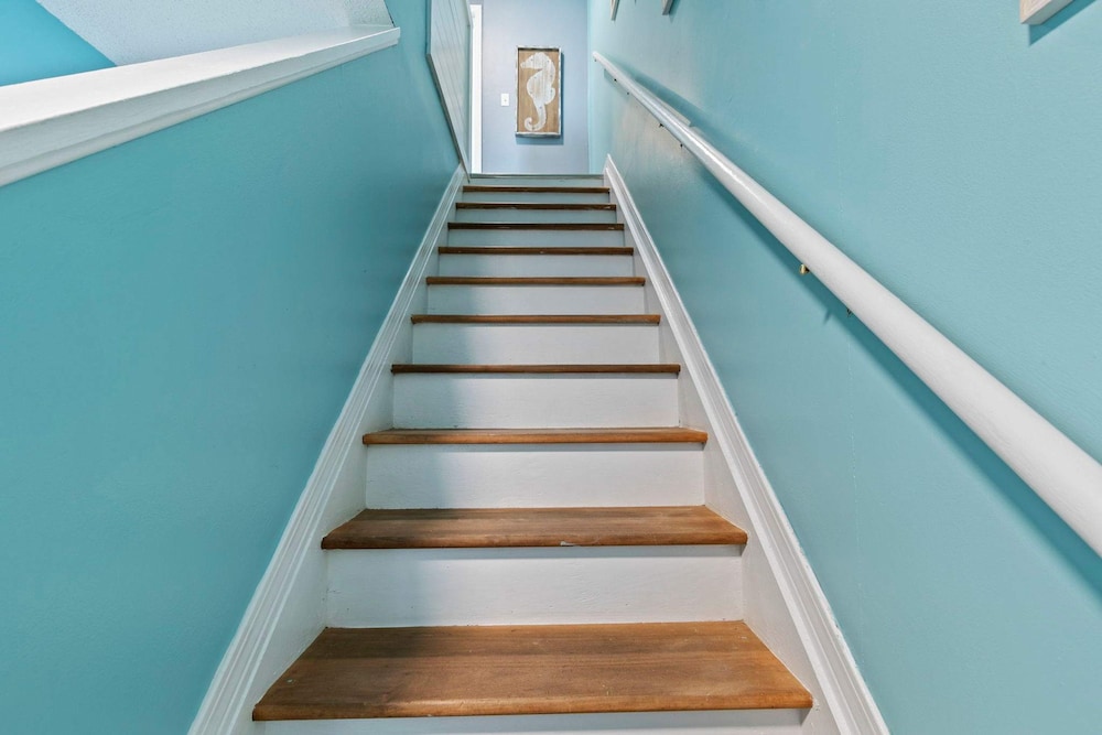 Spacious 2BR Condo With Pool Steps From the Beach