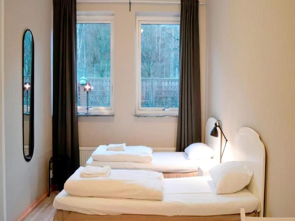 7 Person Holiday Park Home in Goteborg