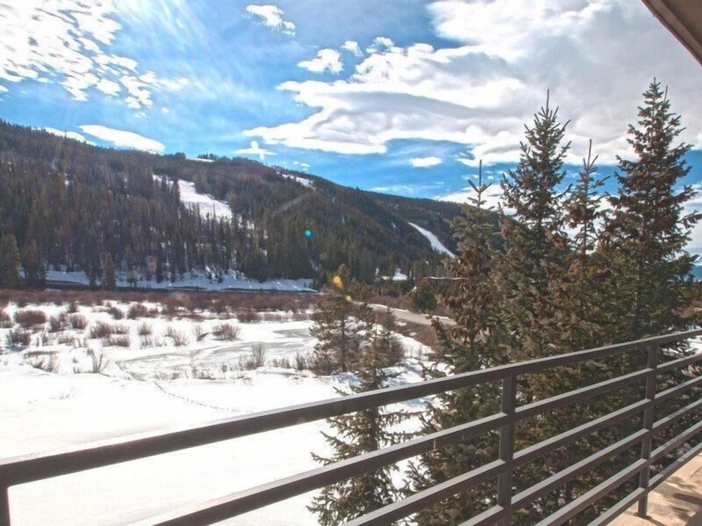 River Bank Lodge 1 Bedroom Apartment by Key to the Rockies