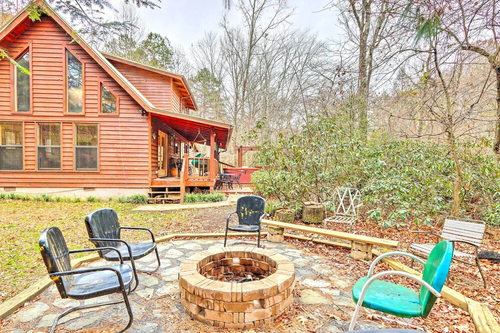 'creek Bend Escape' w/ Hot Tub + River Views! view 4
