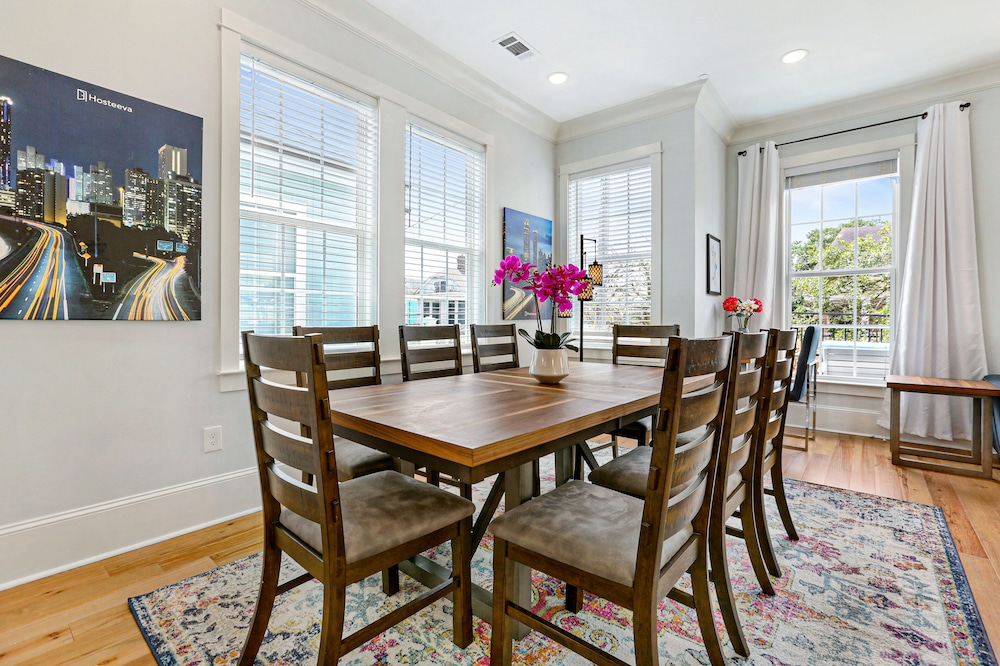 New Orleans Vacations - Stunning 4 5 BRs w Pool by Hosteeva - Property Image 61