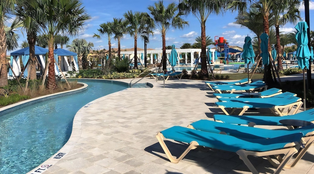 Stay Next Door to Disney at Windsor at Westside