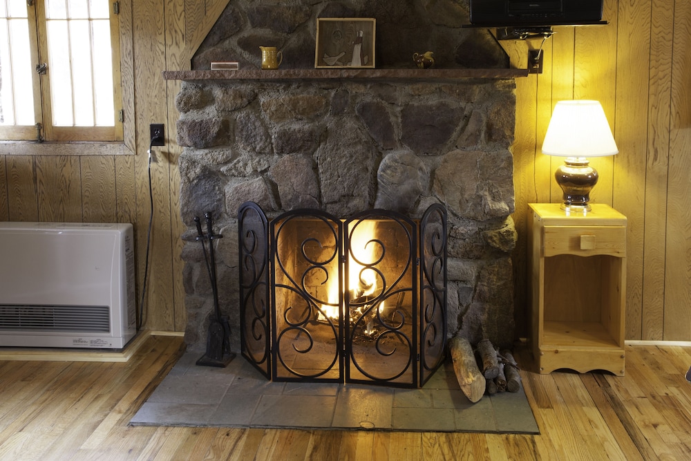 Tiny Town Cabins - Property Image 23