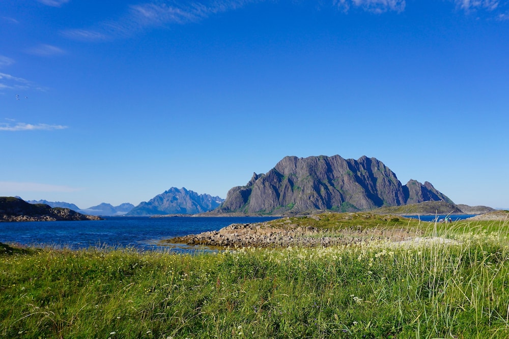 Lofoten Beach Glamping