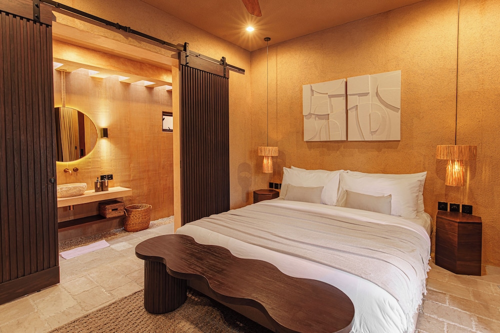 Mon X Mon at Bocoa Villas