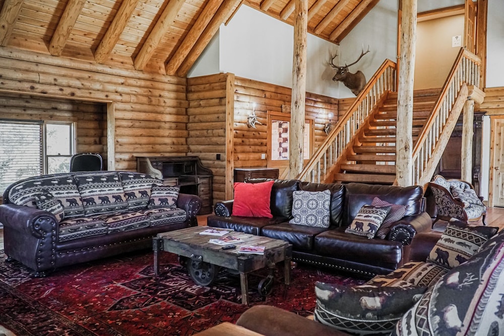 Moran Vacations - Heart 6 Ranch - Property Image 92