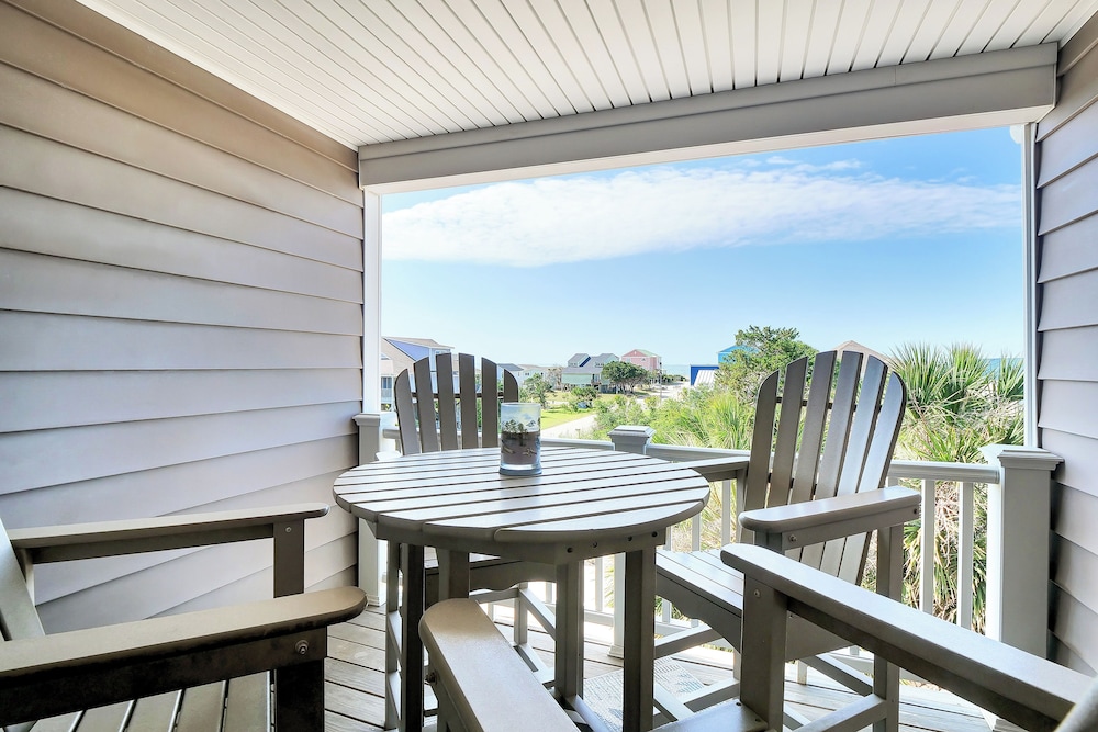 Walk to Beach: Oak Island Retreat w/ 210-yard Dock