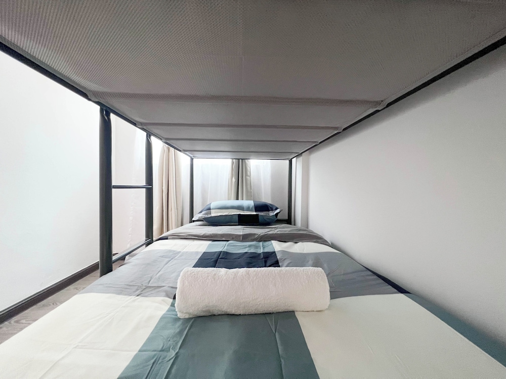 MH Maison by Manhattan Group